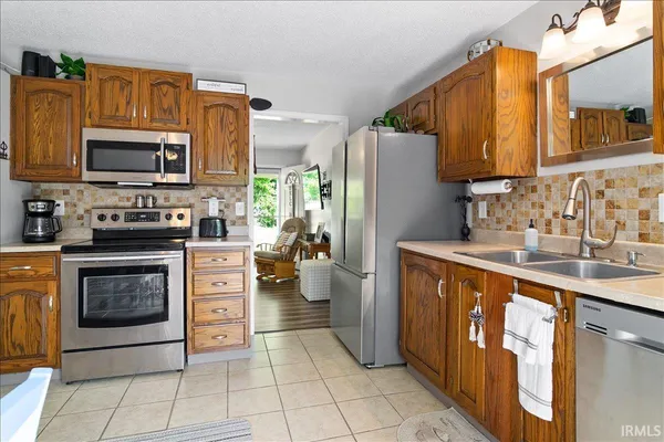 $189,900 | 9125 Ford Lane, Mount Vernon, IN 47620