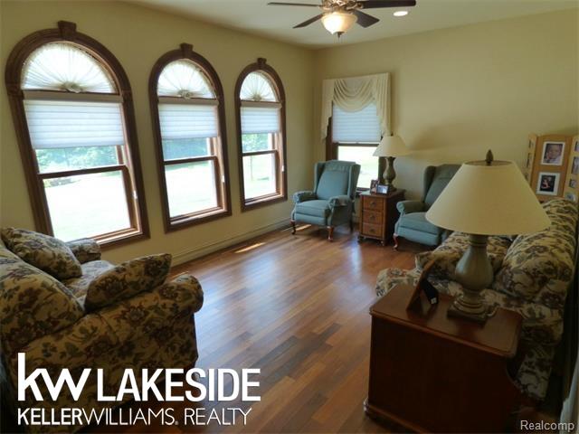 4685 Orion Road Rochester, MI 48306 - Photo 6 of 56