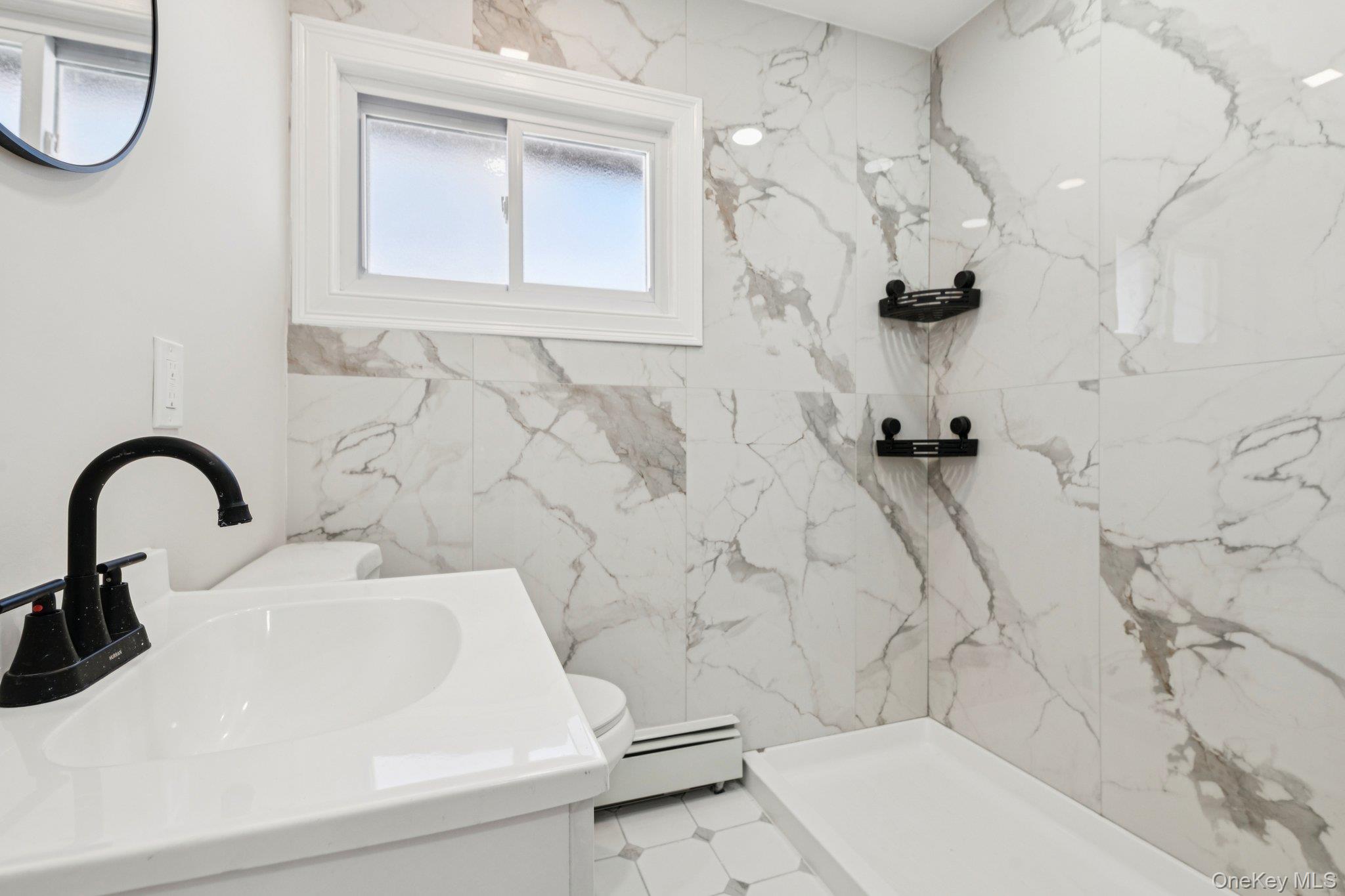 38 East Somerset Road Amityville, NY 11701 - Photo 18 of 33