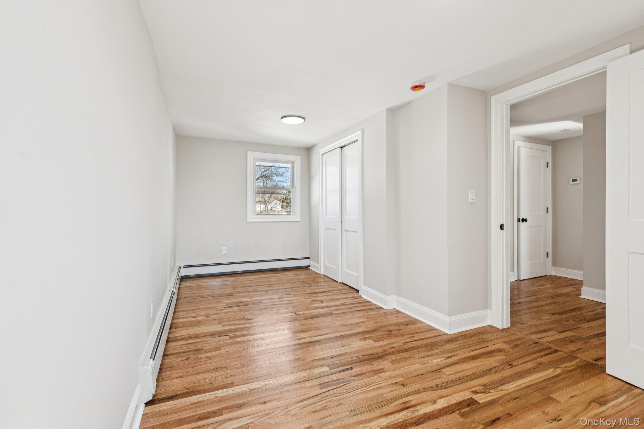 38 East Somerset Road Amityville, NY 11701 - Photo 23 of 33