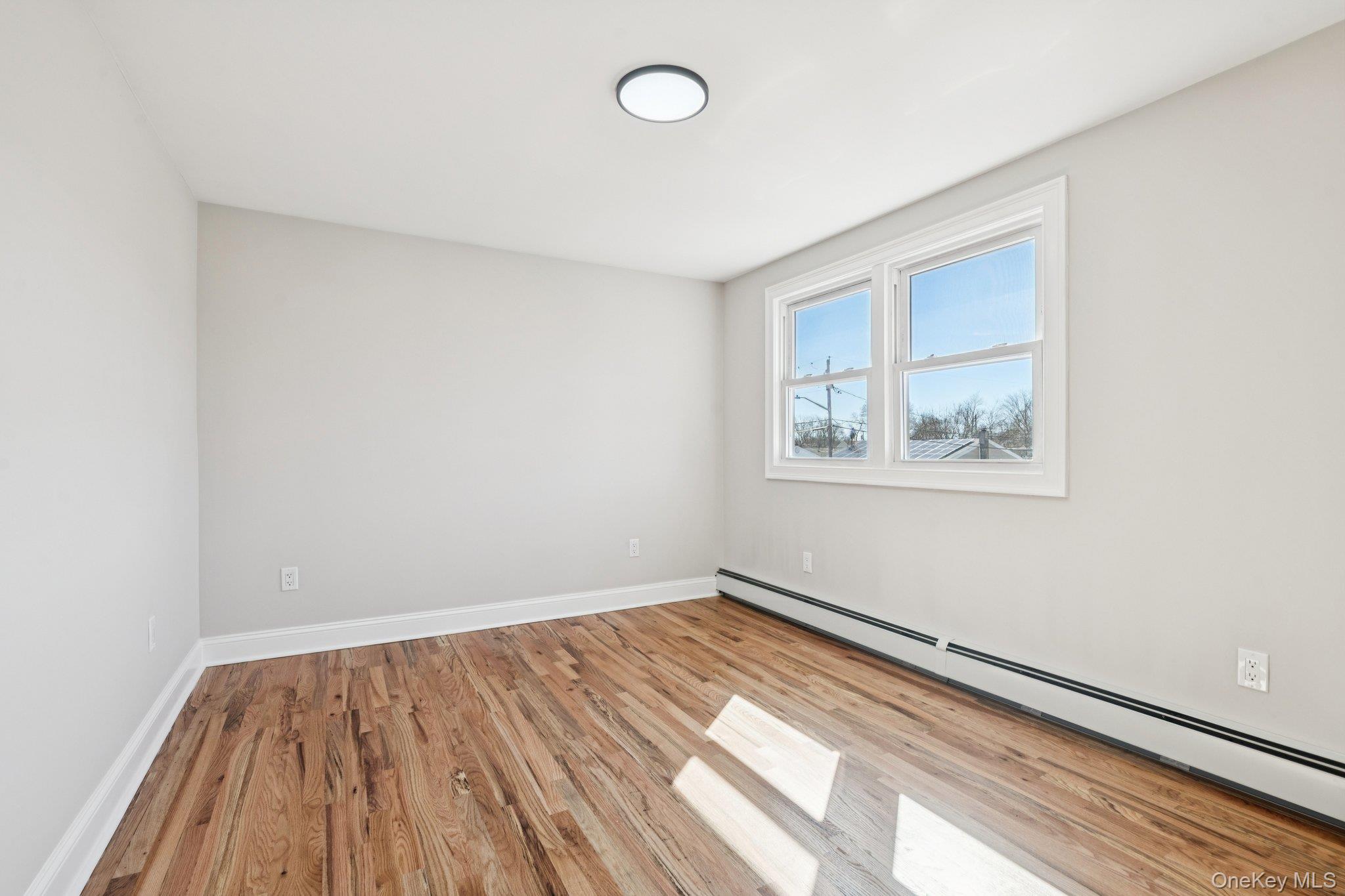38 East Somerset Road Amityville, NY 11701 - Photo 27 of 33