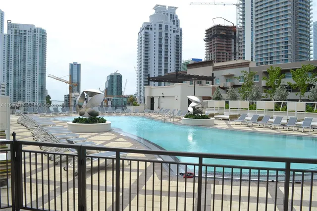 $5,500 | 999 Southwest 1st Avenue, Unit 3117, Miami, FL 33130