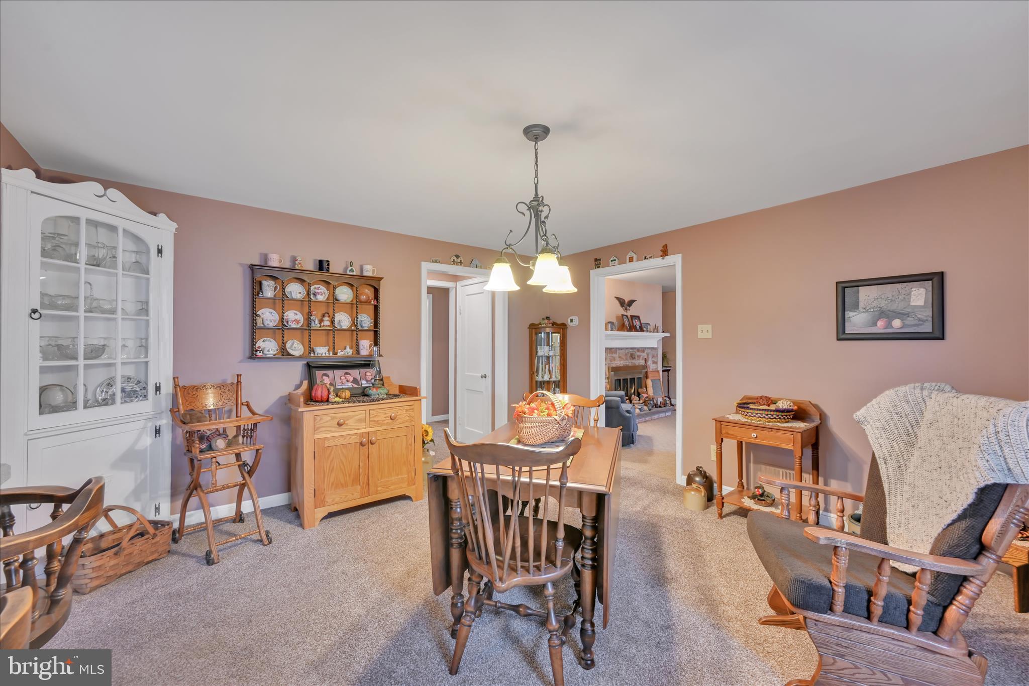 223 Lemon Street Elizabethtown, PA 17022 - Photo 13 of 31 a dining room with furniture and chandelier