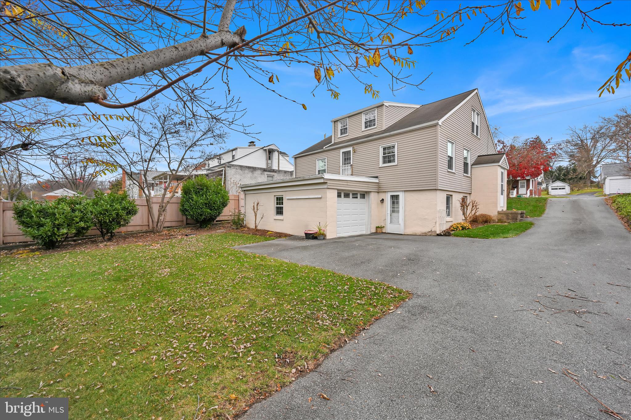 223 Lemon Street Elizabethtown, PA 17022 - Photo 30 of 31 a view of a house with a yard