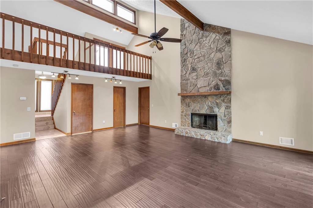 1616 Maple Ridge Drive Suwanee, GA 30024 - Photo 3 of 21