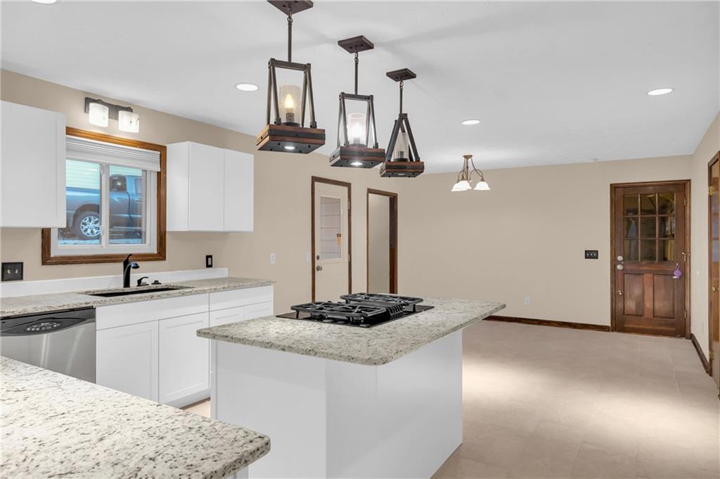 1616 Maple Ridge Drive Suwanee, GA 30024 - Photo 9 of 21