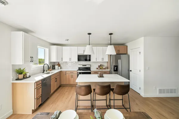 $336,000 | 3848 Prairie Drive South, Moorhead, MN 56560