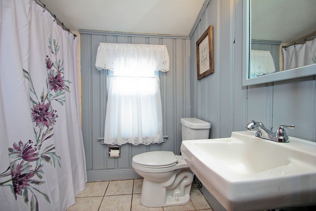 136 Harkness Avenue Springfield, MA 01118 - Photo 26 of 28 Gallery Image 26