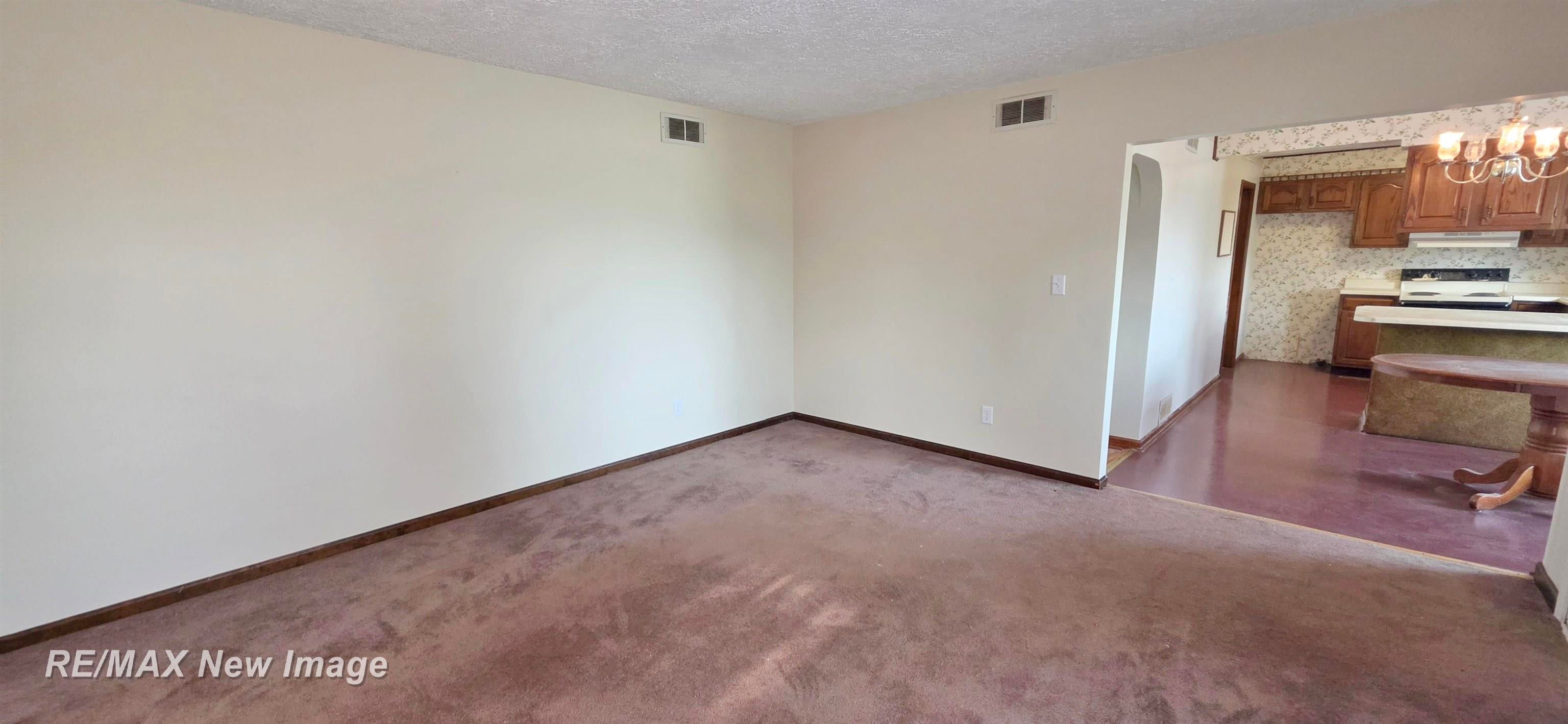 4085 Easton Road Owosso, MI 48867 - Photo 10 of 41 Gallery Image 10