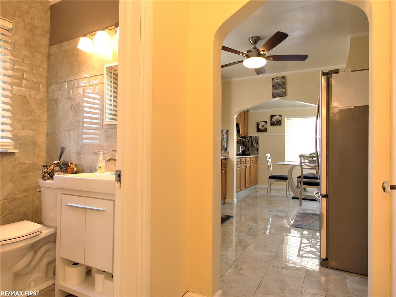 8055 East Lantz Street Detroit, MI 48234 - Photo 16 of 30 50053161-15.JPG