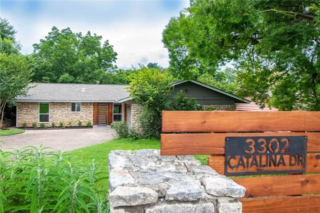 $2,700 | 3302 Catalina Drive, Austin, TX 78741