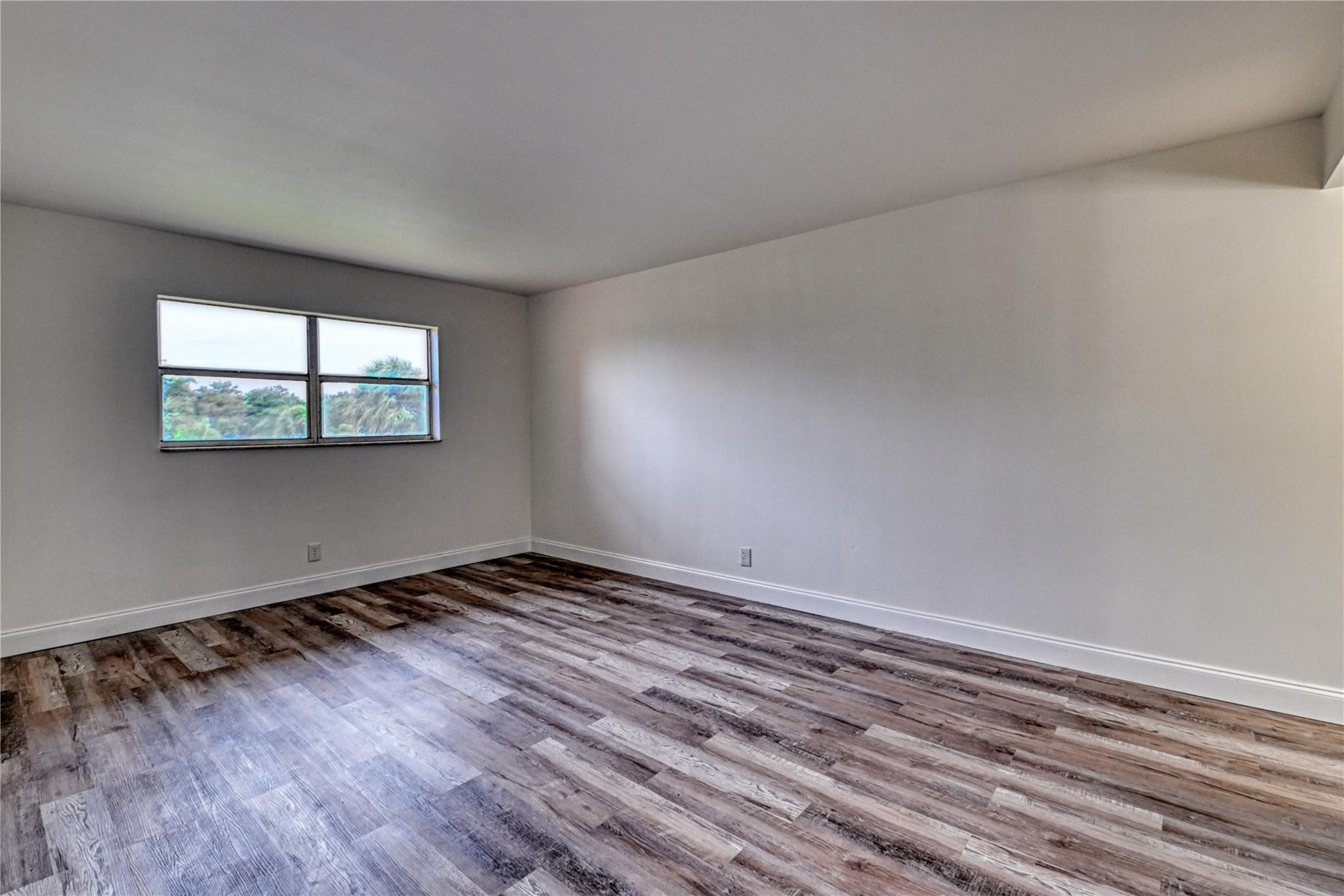 8826 West McNab Road, Unit 303 Tamarac, FL 33321 - Photo 22 of 57 Photo 22