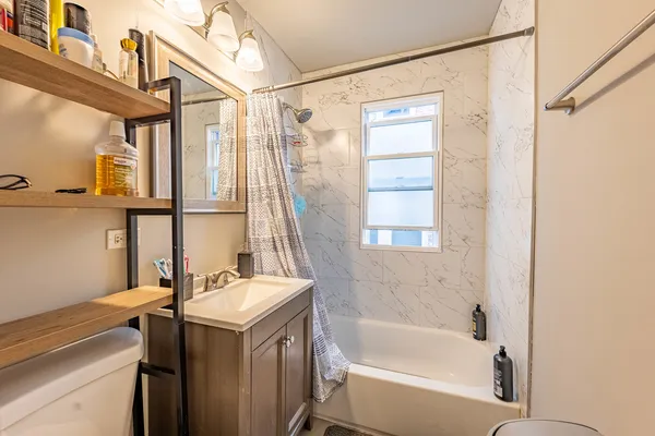 $369,900 | 3938 West 66th Place, Chicago, IL 60629
