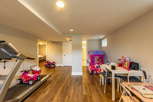$369,900 | 3938 West 66th Place, Chicago, IL 60629