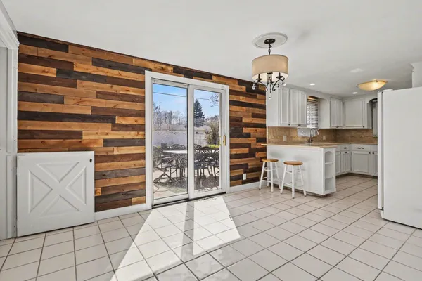 $269,900 | 244 Downey Drive, Benton Harbor, MI 49022