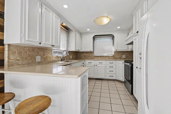 $269,900 | 244 Downey Drive, Benton Harbor, MI 49022