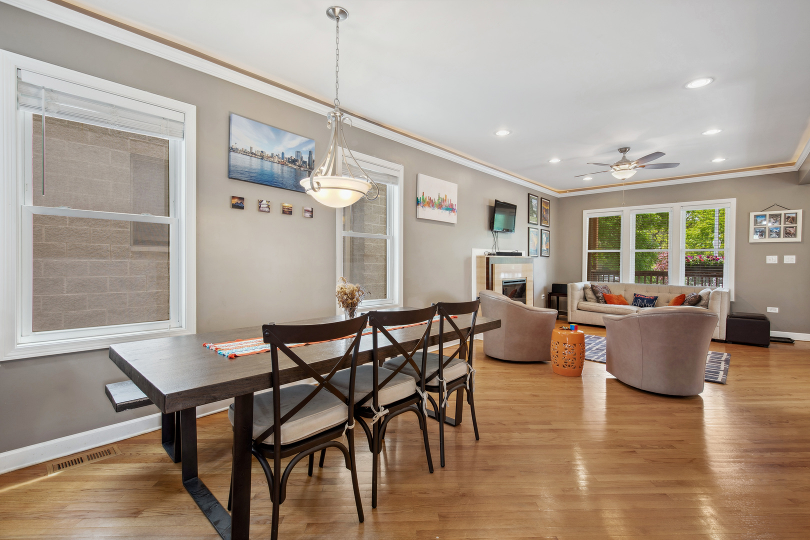6029 North Ridge Avenue Chicago, IL 60660 - Photo 11 of 46 Gallery Image 11