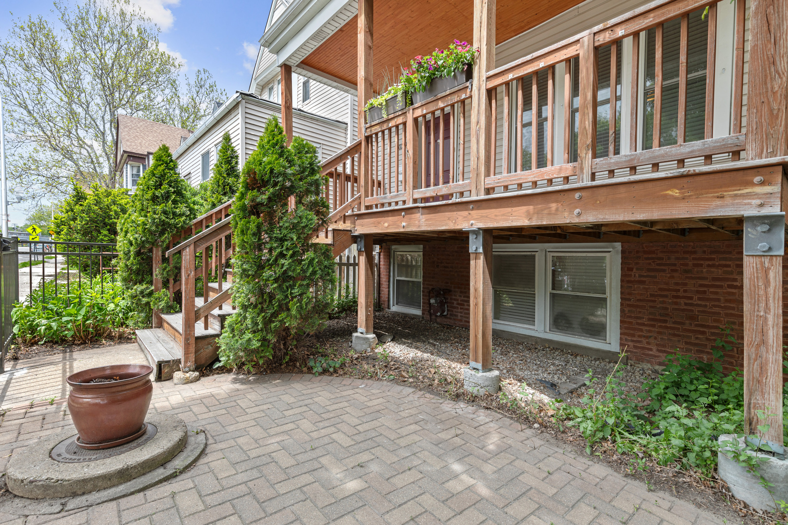6029 North Ridge Avenue Chicago, IL 60660 - Photo 2 of 46 Gallery Image 2
