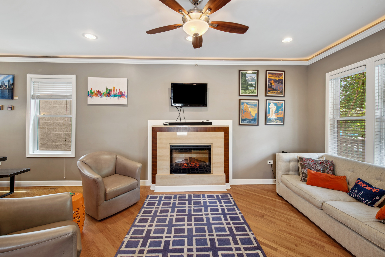 6029 North Ridge Avenue Chicago, IL 60660 - Photo 8 of 46 Gallery Image 8