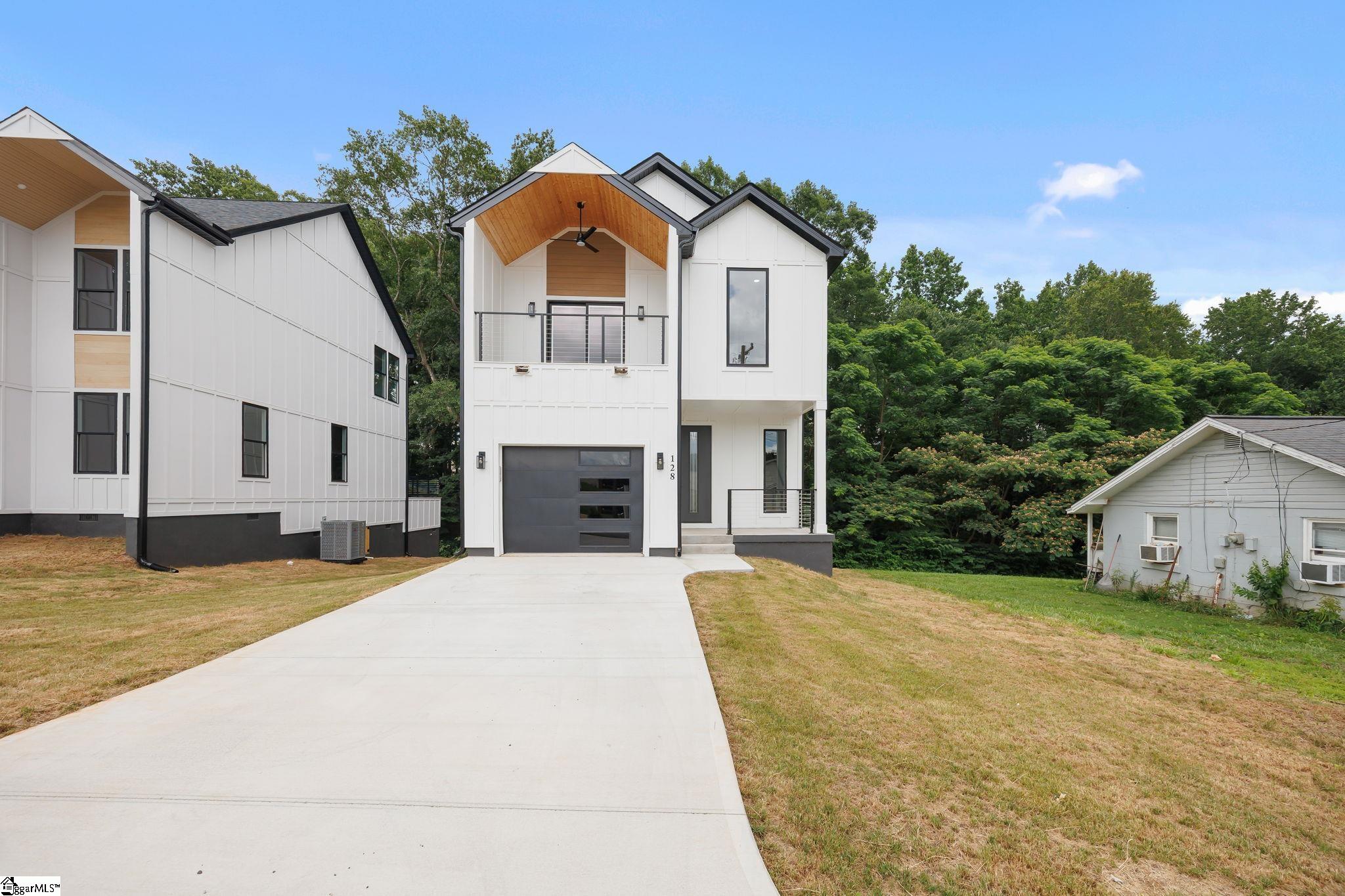 128 Lyman Avenue Duncan, SC 29334 - Photo 2 of 50