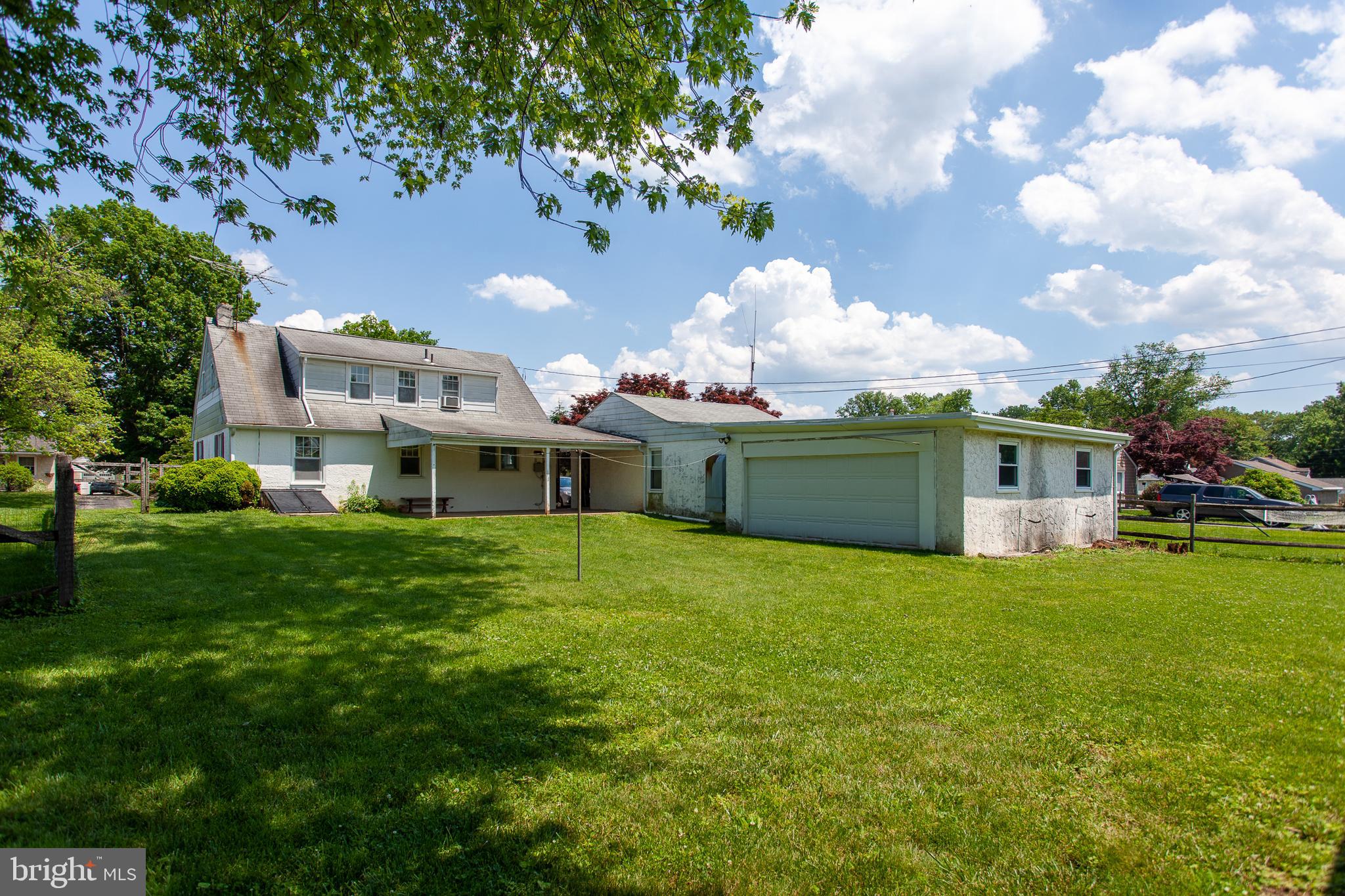 1019 Cardinal Road Audubon, PA 19403 - Photo 25 of 26 Rear yard
