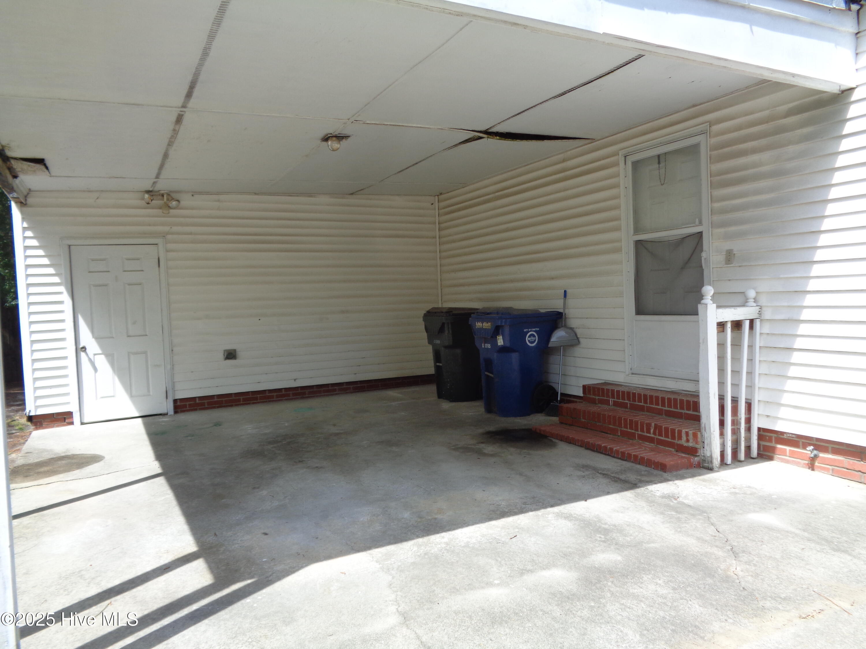 714 Cameron Drive Kinston, NC 28501 - Photo 11 of 15 Carport