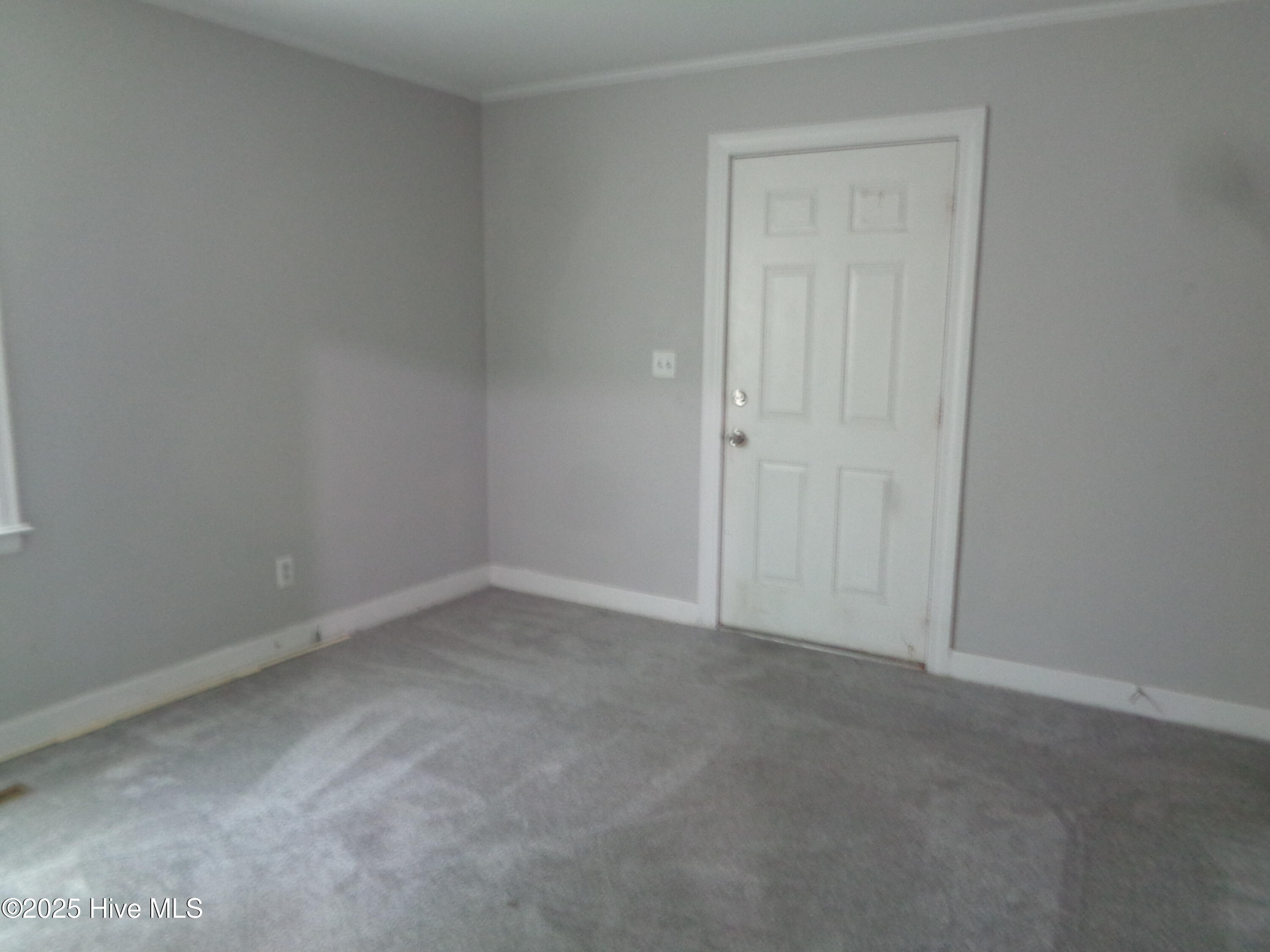 714 Cameron Drive Kinston, NC 28501 - Photo 6 of 15 Bedroom 1