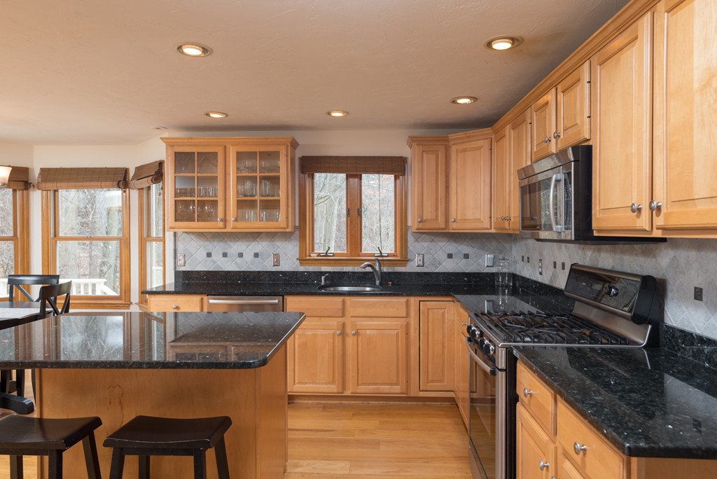 17 Anderson Farm Road Hanover, MA 02339 - Photo 5 of 30 Gallery Image 5