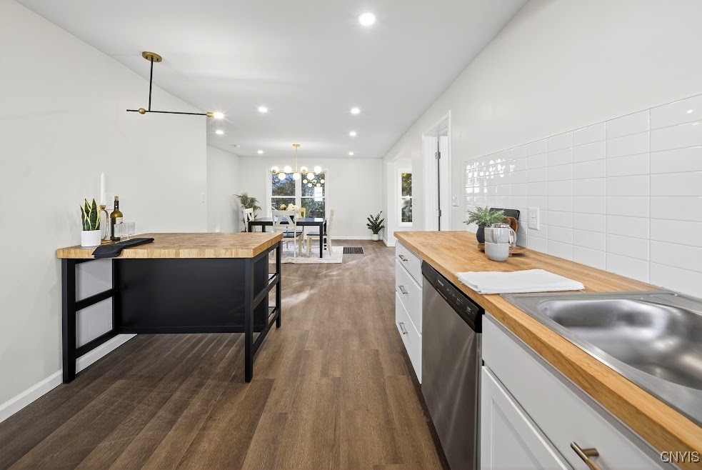 127 West Warrington Road Syracuse, NY 13205 - Photo 9 of 26