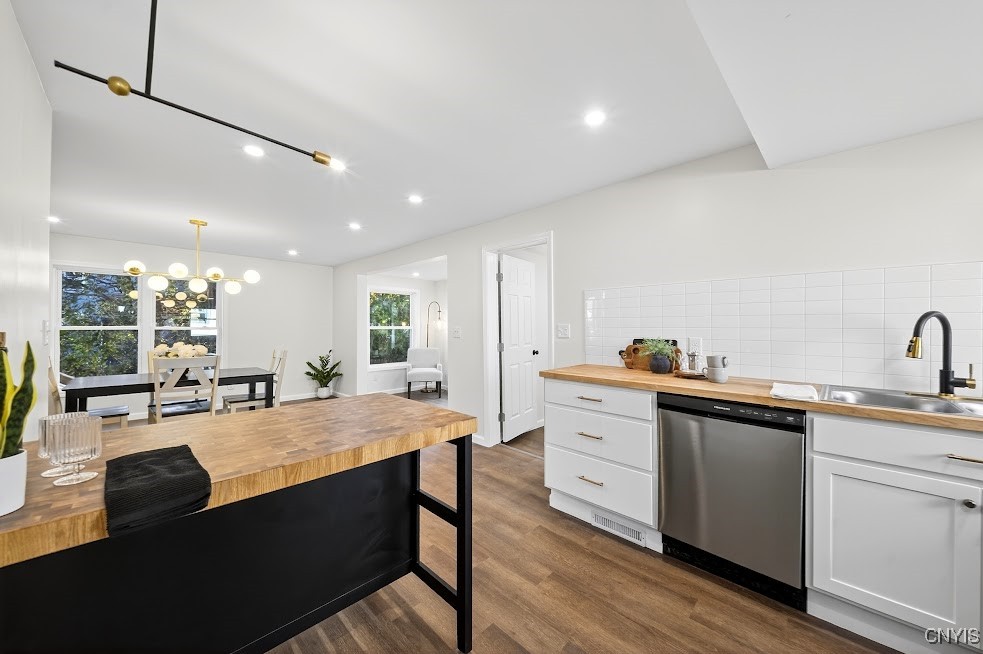 127 West Warrington Road Syracuse, NY 13205 - Photo 10 of 26