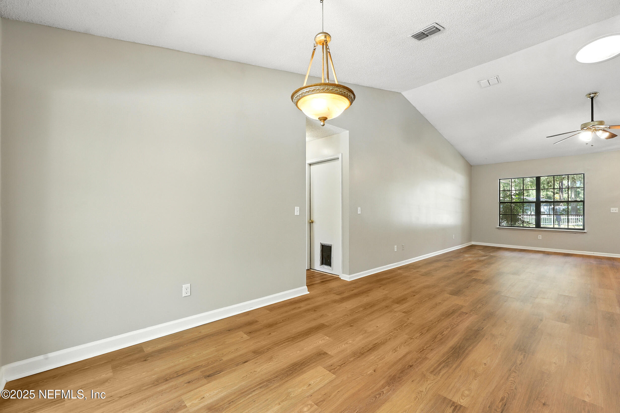 10404 Rothbury Drive South Jacksonville, FL 32221 - Photo 12 of 50 14_the real estateographers_013