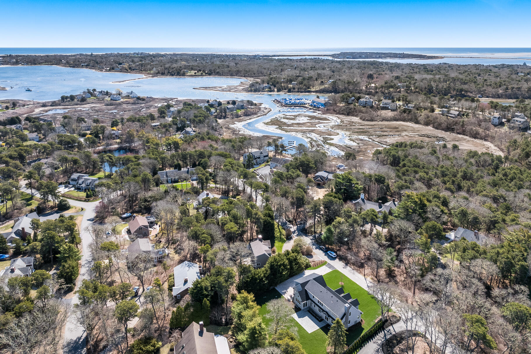 VPrivate Marina and Oyster River