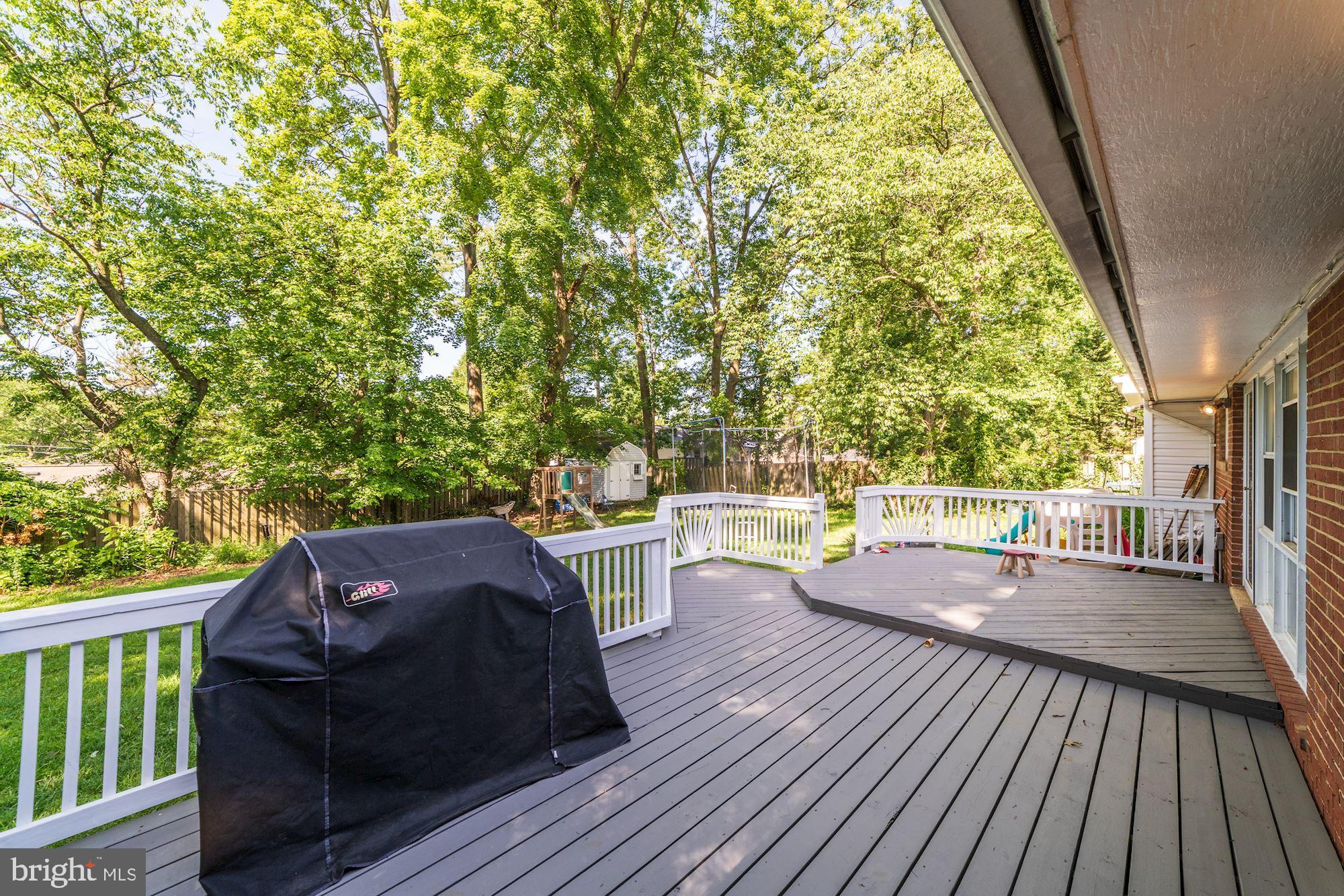 7429 Axton Street Springfield, VA 22151 - Photo 29 of 35