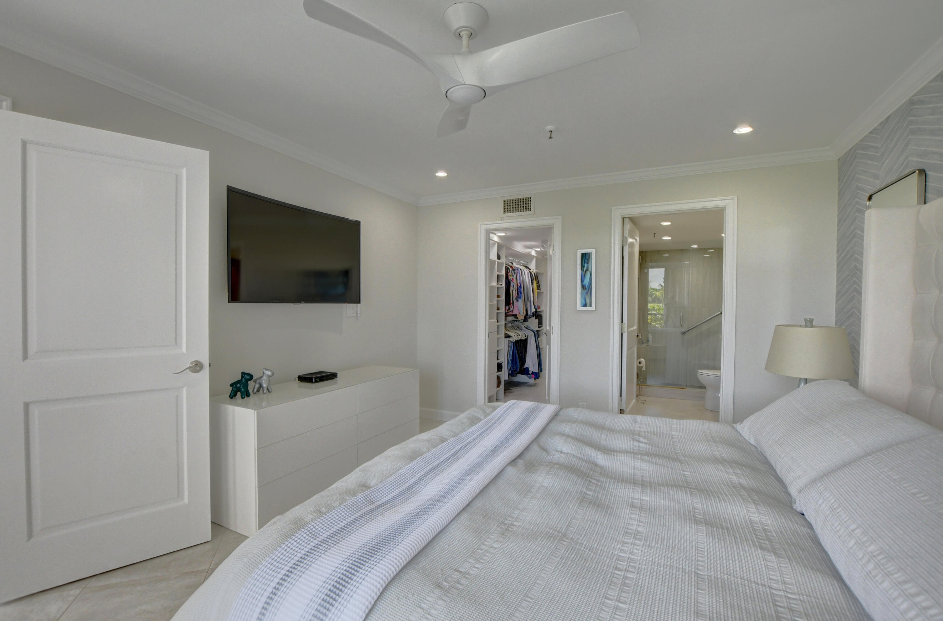 7802 Lakeside Boulevard, Unit 715 Boca Raton, FL 33434 - Photo 19 of 38 18_ebf_1581_2_3_4_5