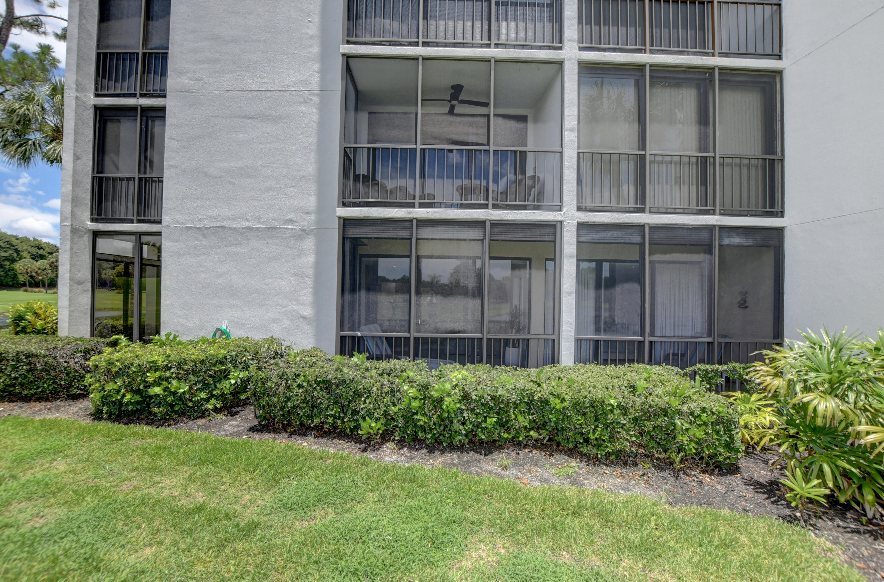 7802 Lakeside Boulevard, Unit 715 Boca Raton, FL 33434 - Photo 31 of 38 29_ebf_1516_17_18_19_20