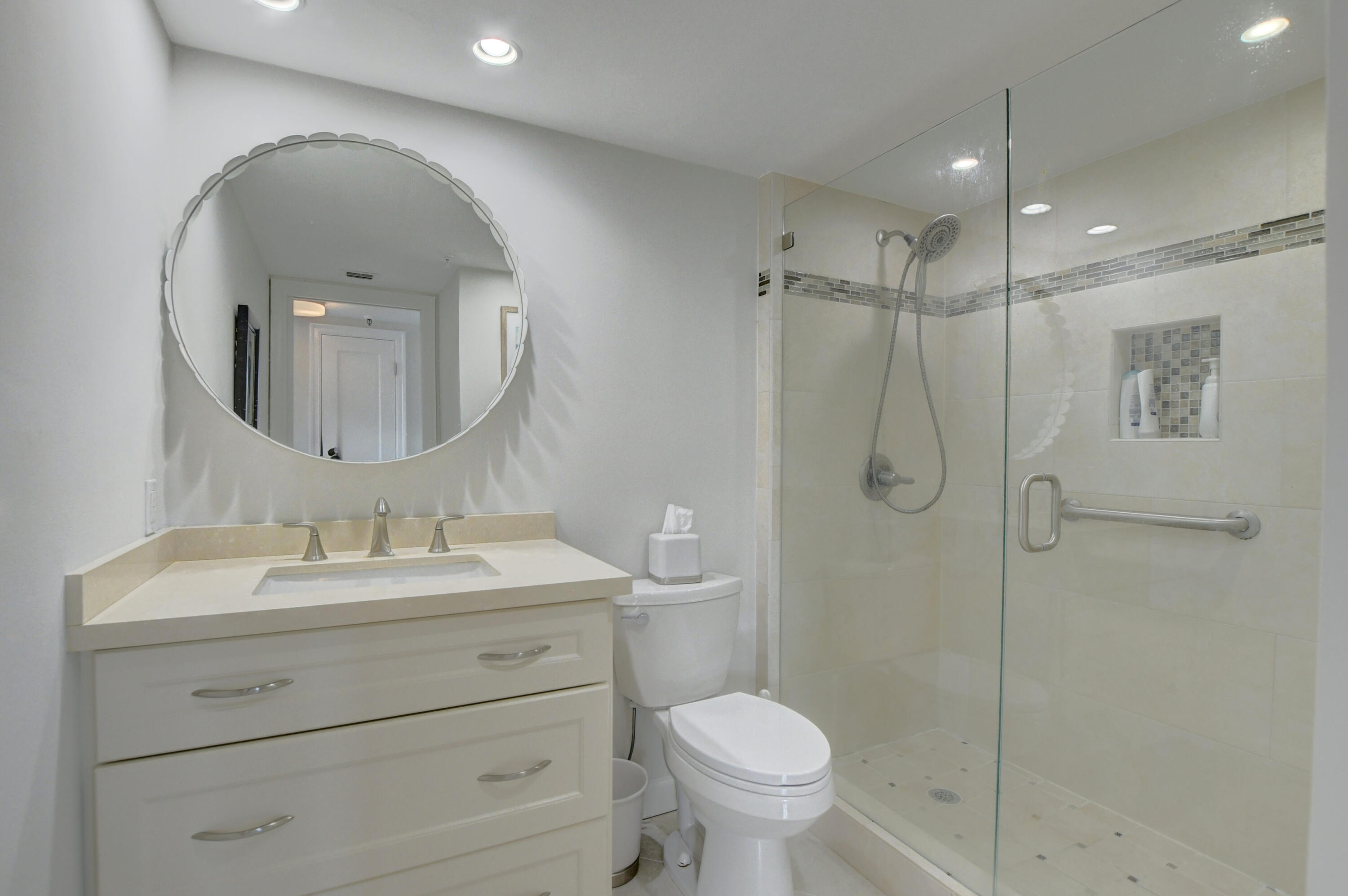 7802 Lakeside Boulevard, Unit 715 Boca Raton, FL 33434 - Photo 6 of 38 15_ebf_1551_2_3_4_5