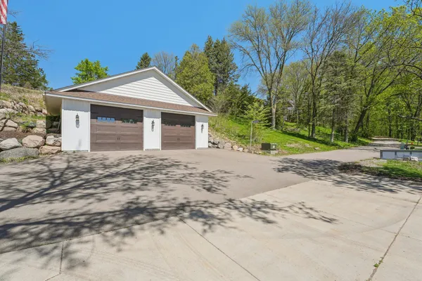 $895,000 | 16139 Northwood Road Northwest, Prior Lake, MN 55372
