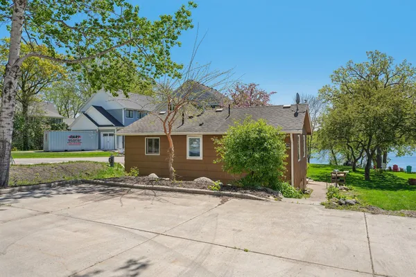 $895,000 | 16139 Northwood Road Northwest, Prior Lake, MN 55372