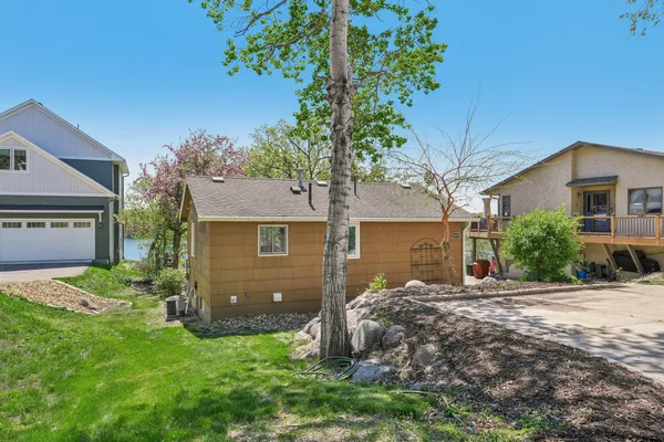$895,000 | 16139 Northwood Road Northwest, Prior Lake, MN 55372