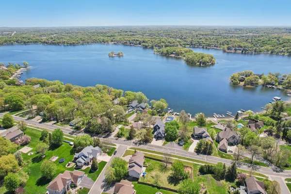 $895,000 | 16139 Northwood Road Northwest, Prior Lake, MN 55372