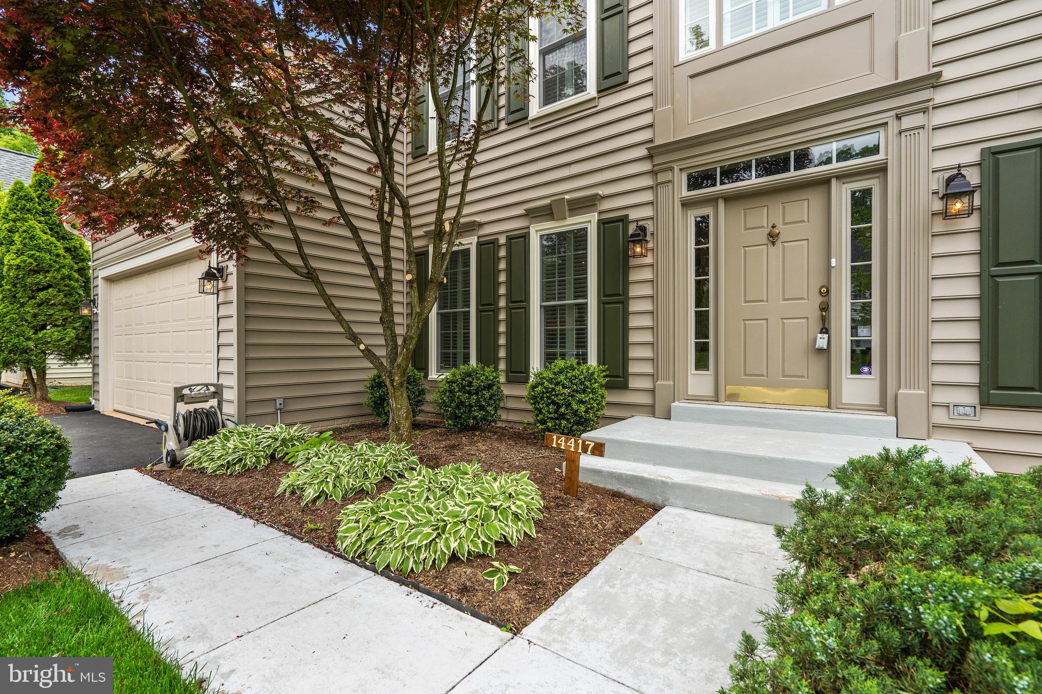 14417 Clubhouse Road Gainesville, VA 20155 - Photo 2 of 67 front sidewalk and door