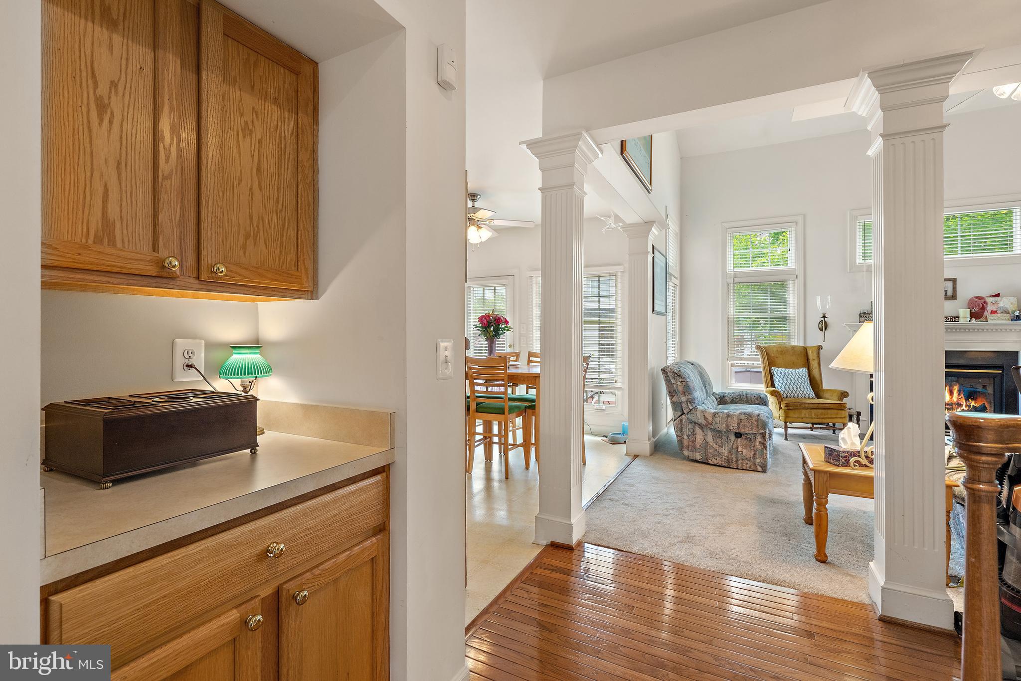 14417 Clubhouse Road Gainesville, VA 20155 - Photo 18 of 67 butlers pantry/ wine cabinet