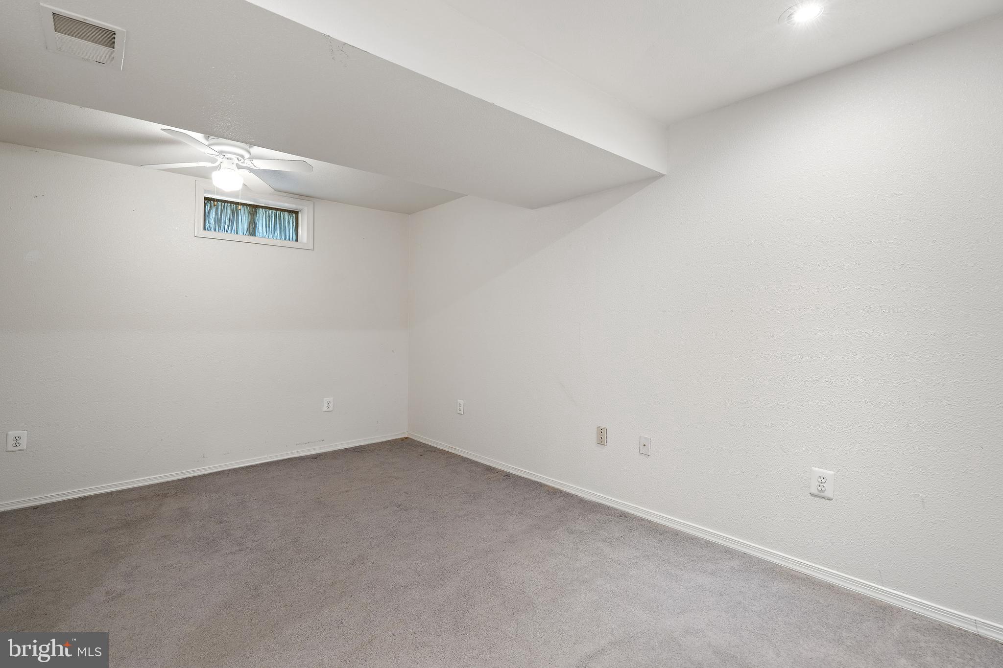 14417 Clubhouse Road Gainesville, VA 20155 - Photo 51 of 67 dwnstairs office or possible extra bedroom