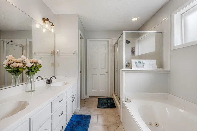 $320,000 | 6339 Fairway Hill Cove, Bartlett, TN 38135