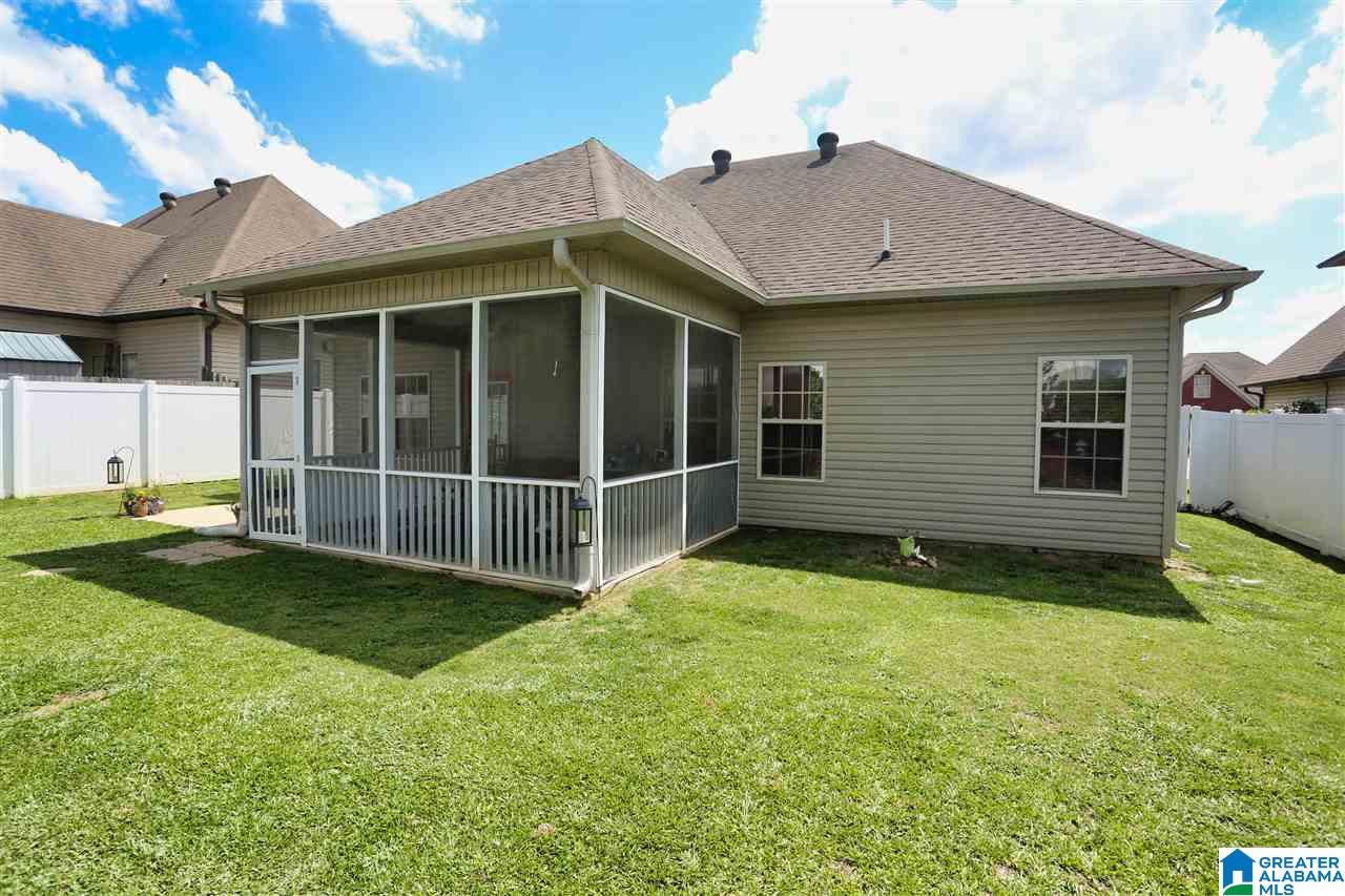 2060 Highview Way Calera, AL 35040 - Photo 3 of 31