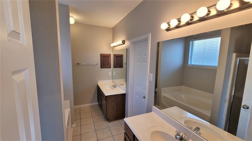 3408 Columbus Street Gainesville, TX 76240 - Photo 15 of 26