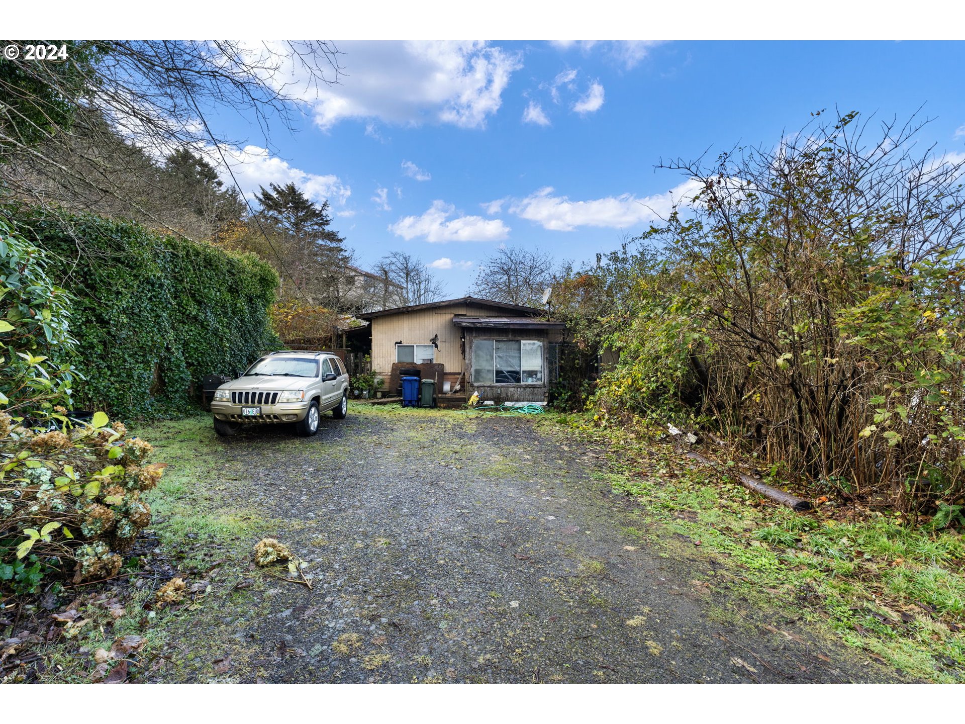5433 Northwest Rhododendron Street Newport, OR 97365 - Photo 2 of 39 Gallery Image 2