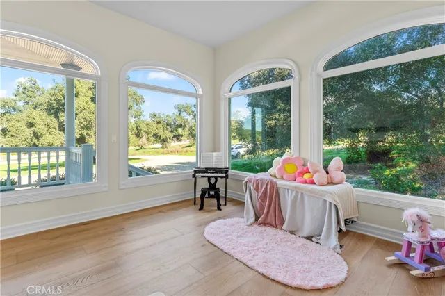 $1,800,000 | 30301 Oak Grove Drive, Redlands, CA 92373