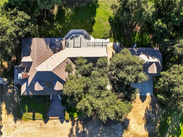 $1,800,000 | 30301 Oak Grove Drive, Redlands, CA 92373