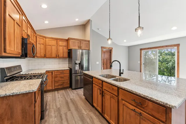 $519,900 | N5129 732nd Street, Ellsworth, WI 54011